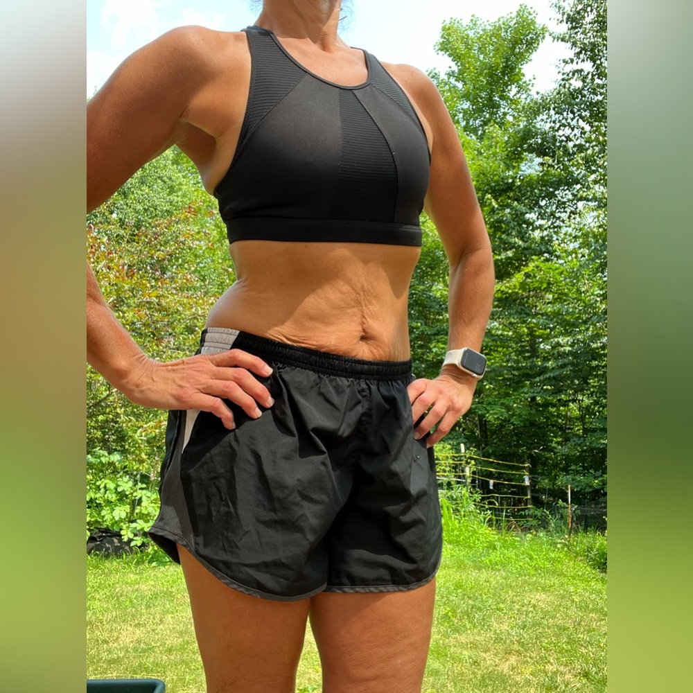 Black Victoria Sport- sports bra